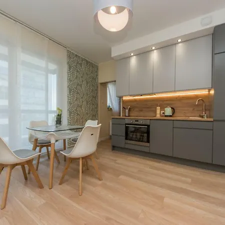 Billberry Apatments - Homely,